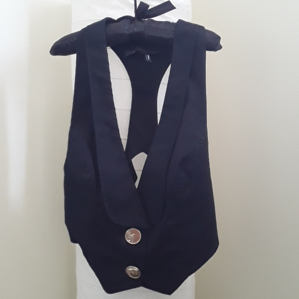 vest